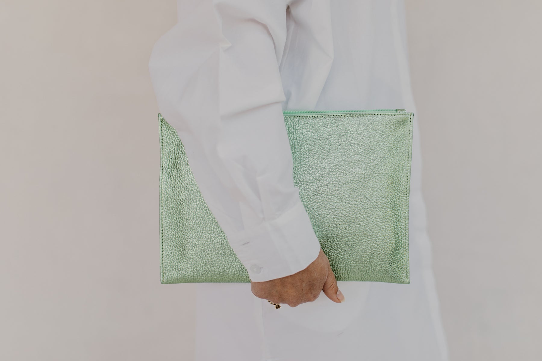 Zip Clutch Green Shimmer