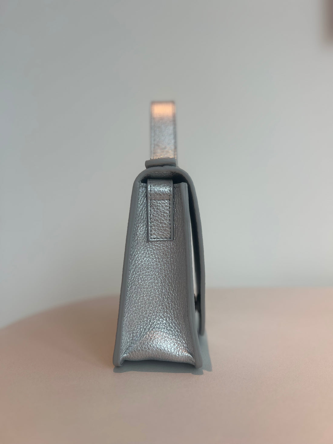 Micro briefcase silver