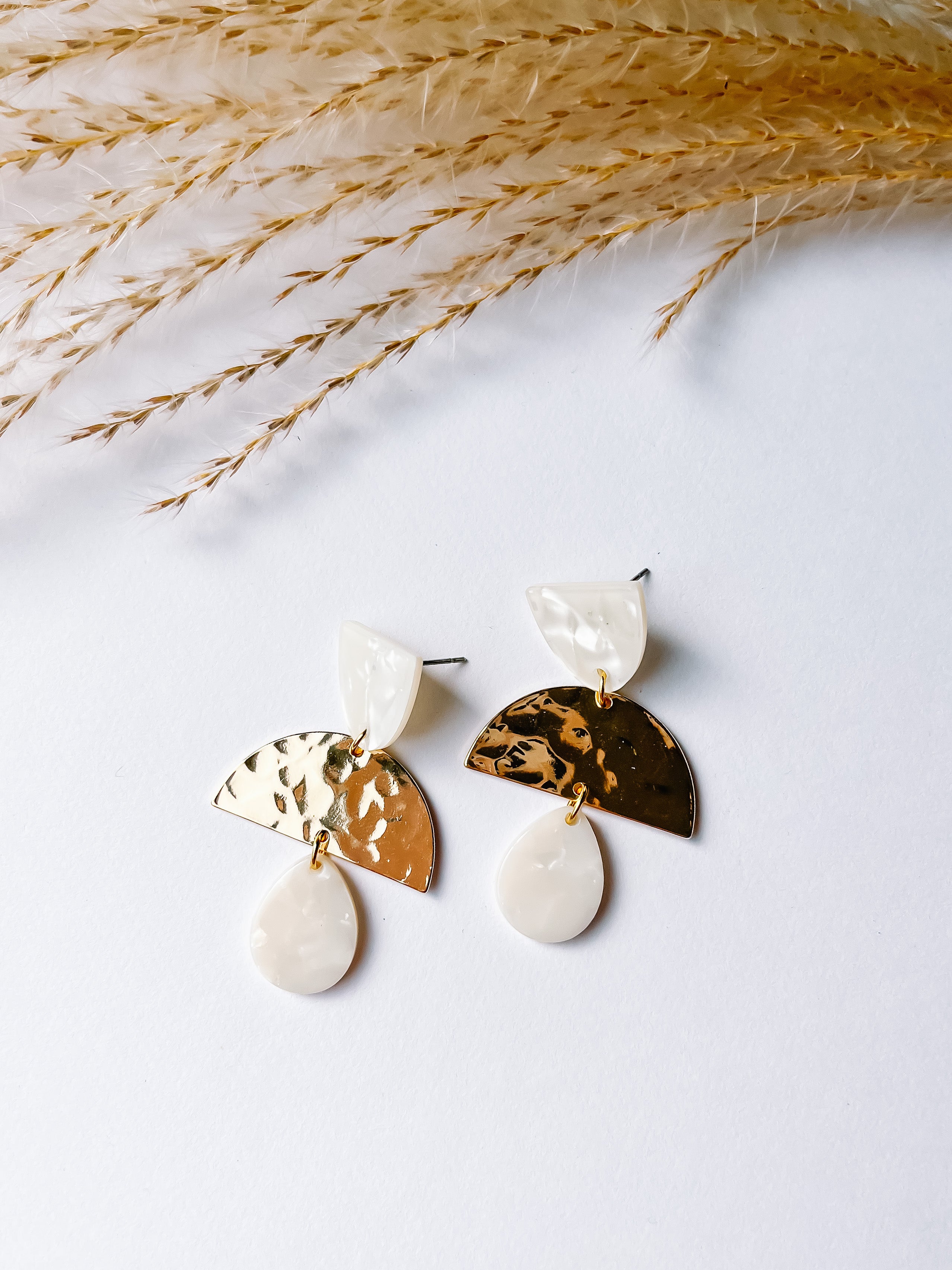 Coralie white gold