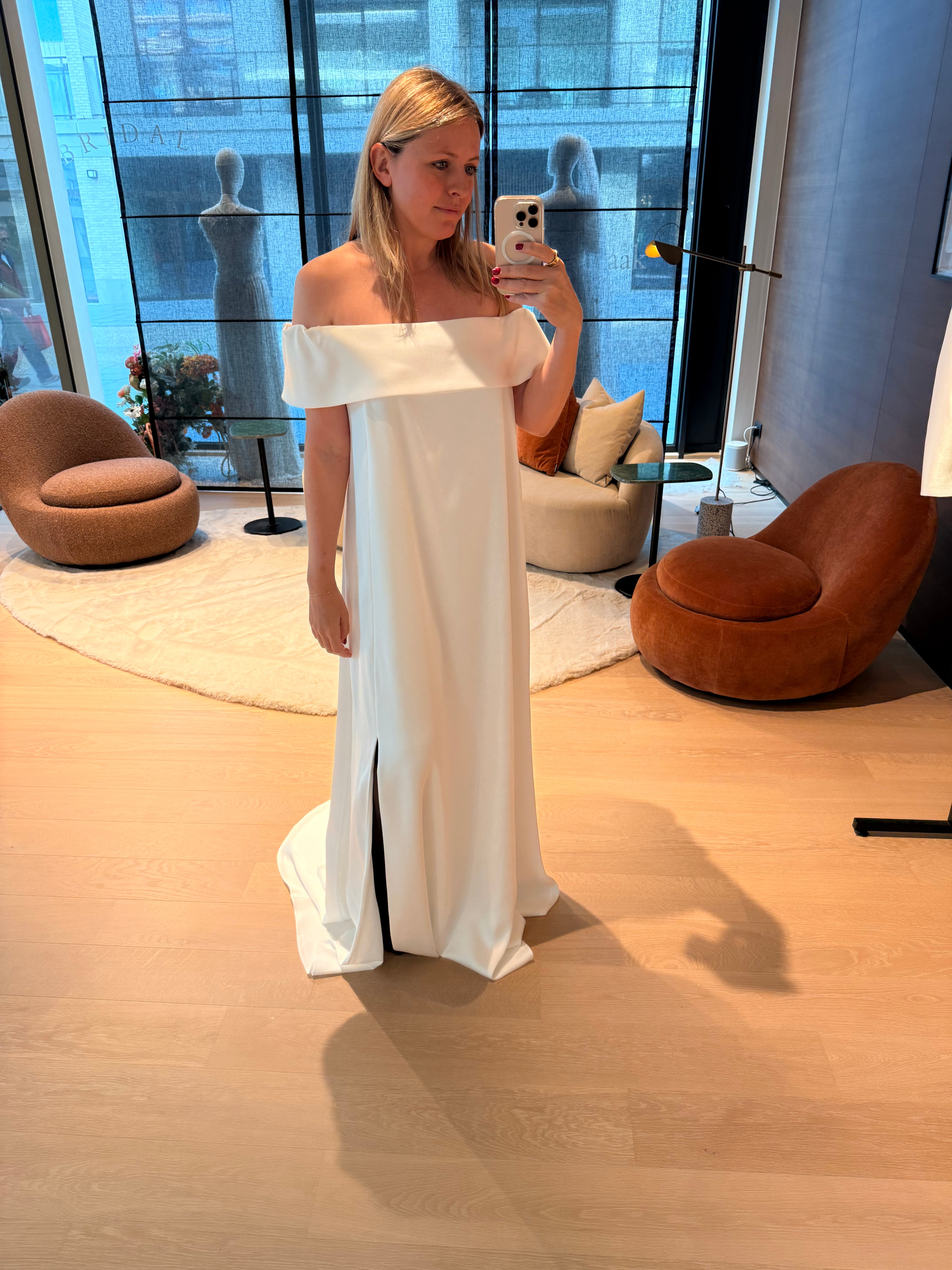 Bonnie gown