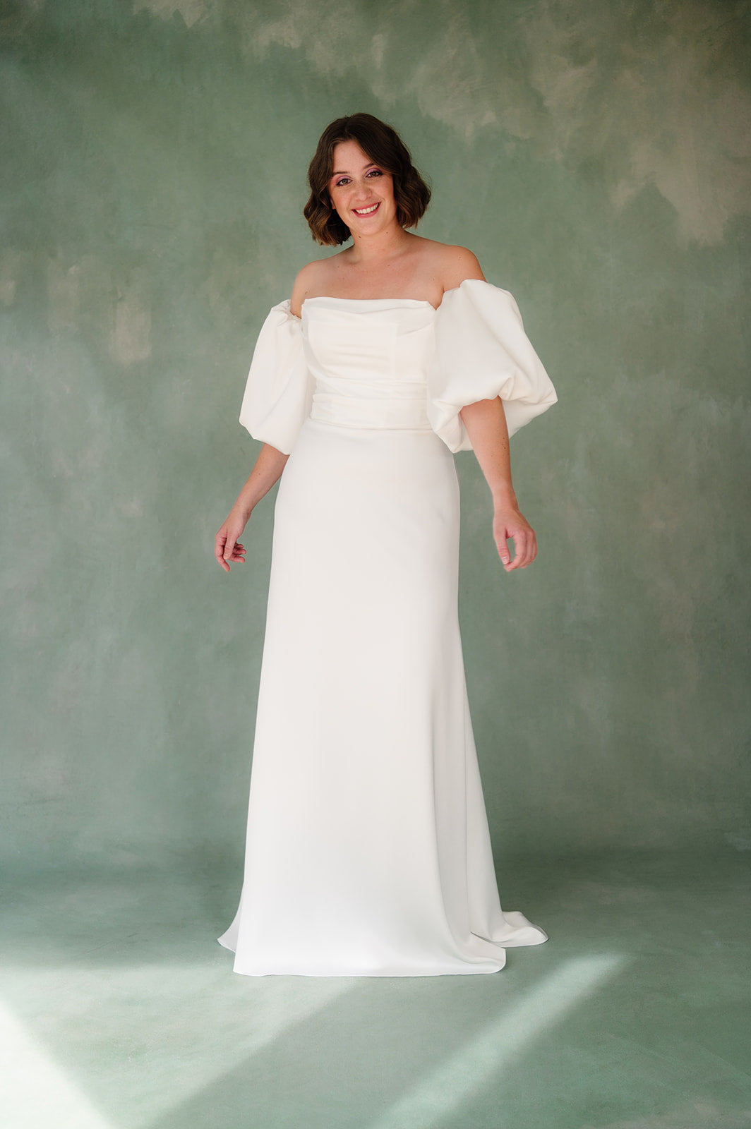 Artemide gown detachable puffy sleeves