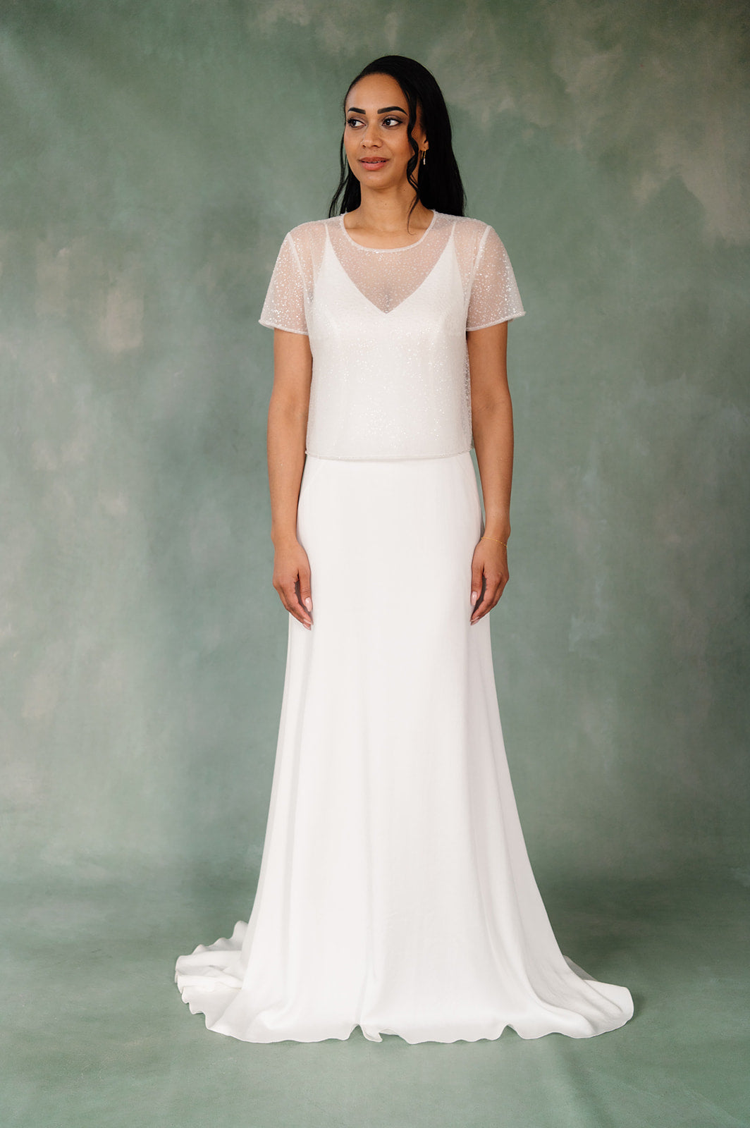 DonnaRut top round neckline