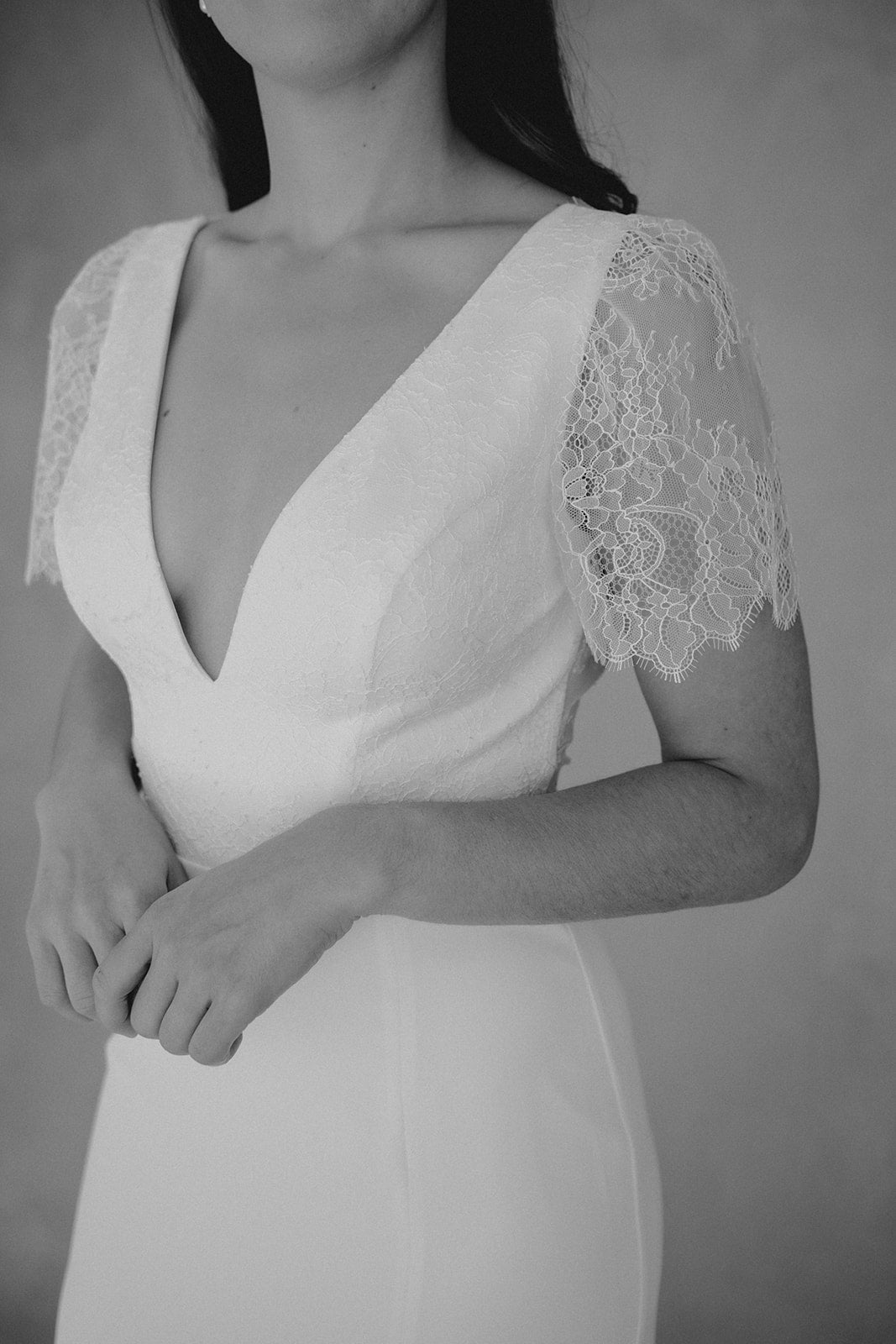 Nafi lace gown