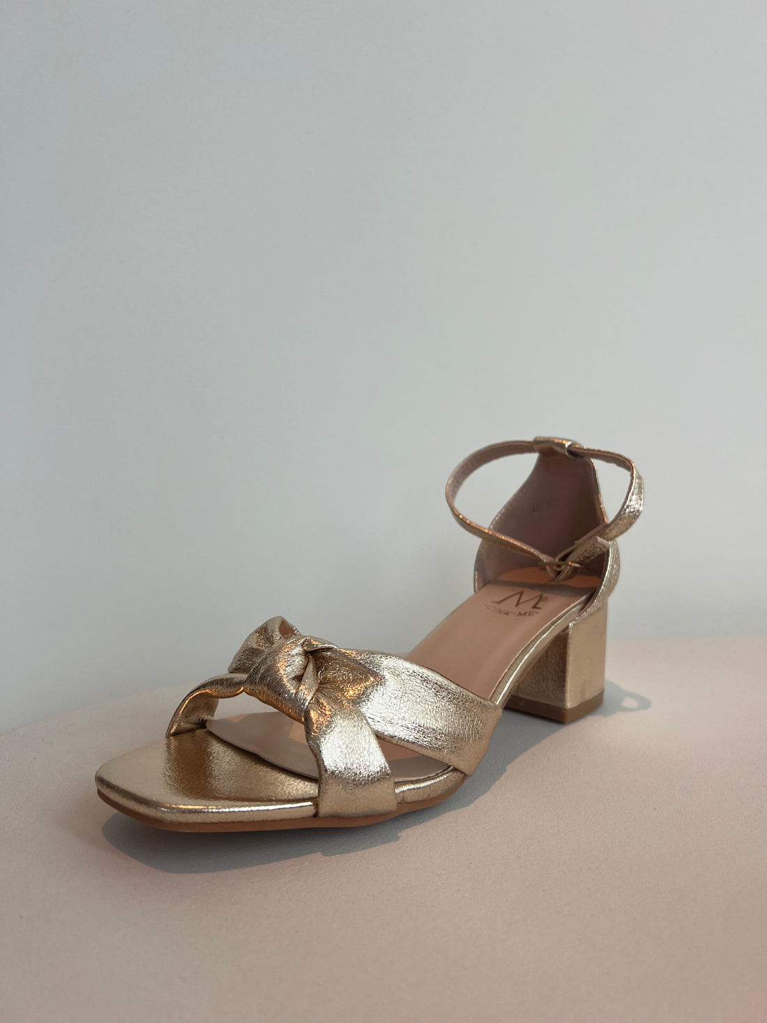 Bridal sandaal goudkleurig laag